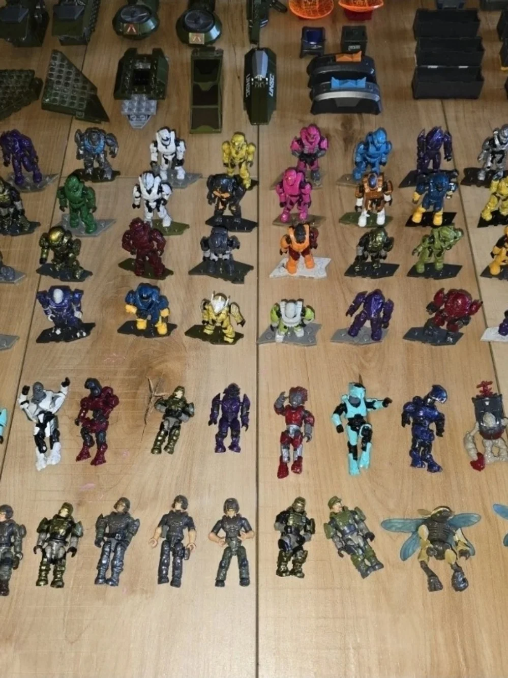 Mega Bloks Construx Halo Pelican Vehicles Minifigs Figures Guns Accessories Lot
